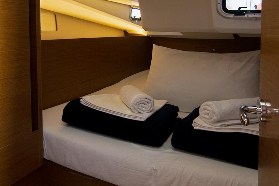 Jeanneau Sun Odyssey 440 (5)