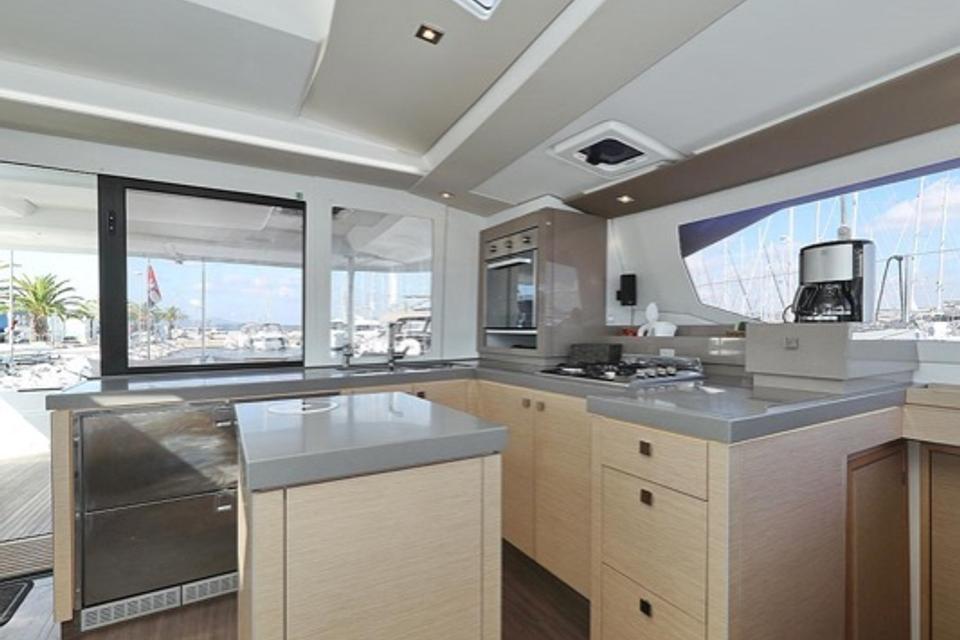 Fountaine Pajot Saona 47 (26)