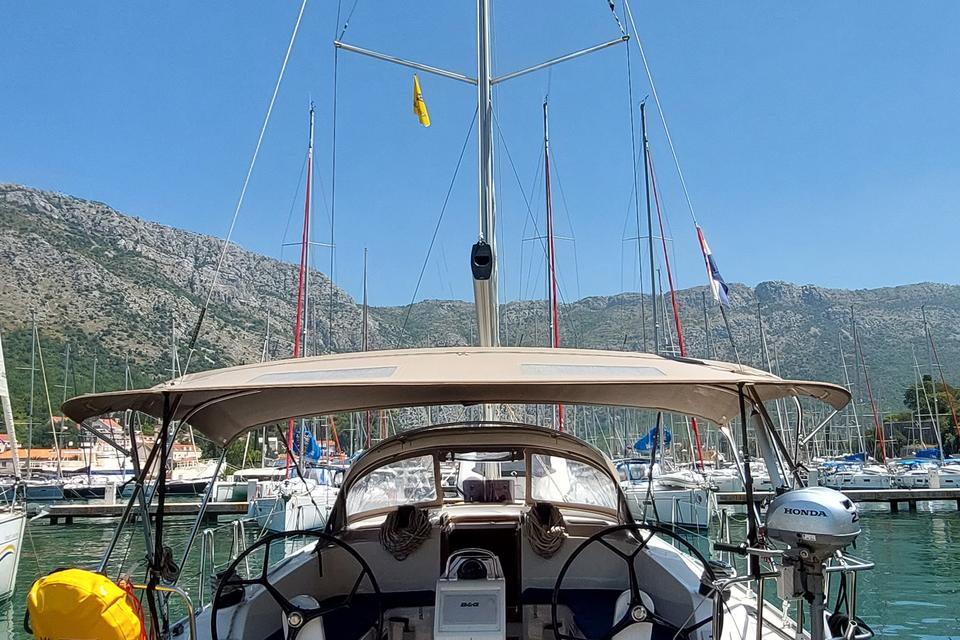 Bavaria Cruiser 46 (4)