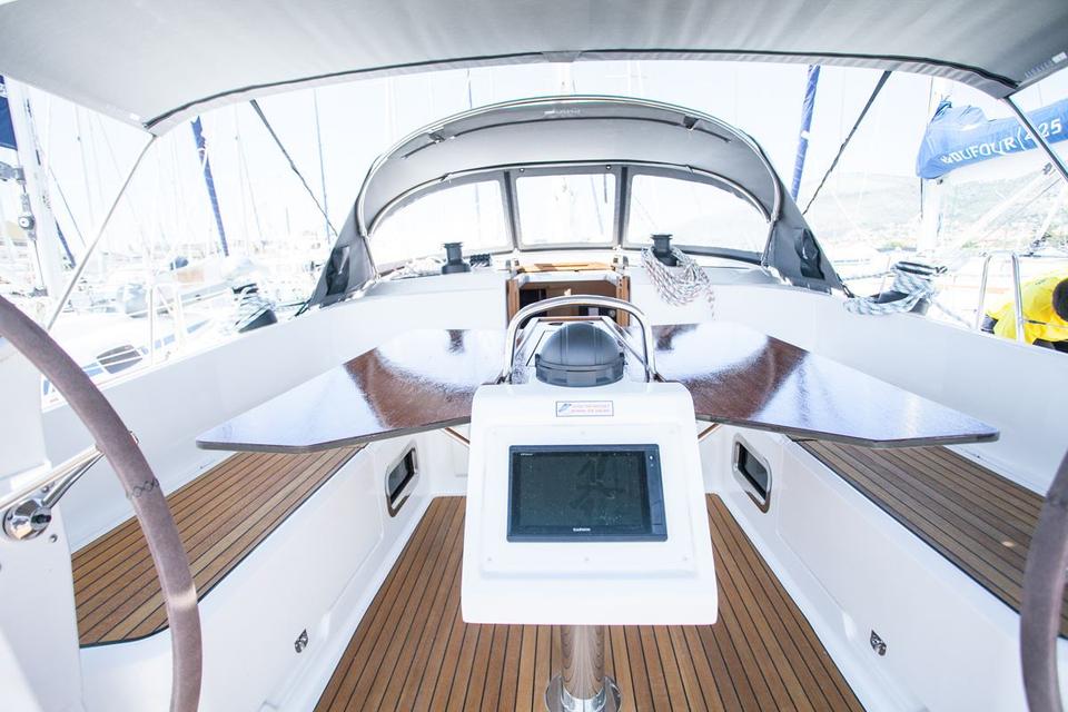 Bavaria Cruiser 46 (7)